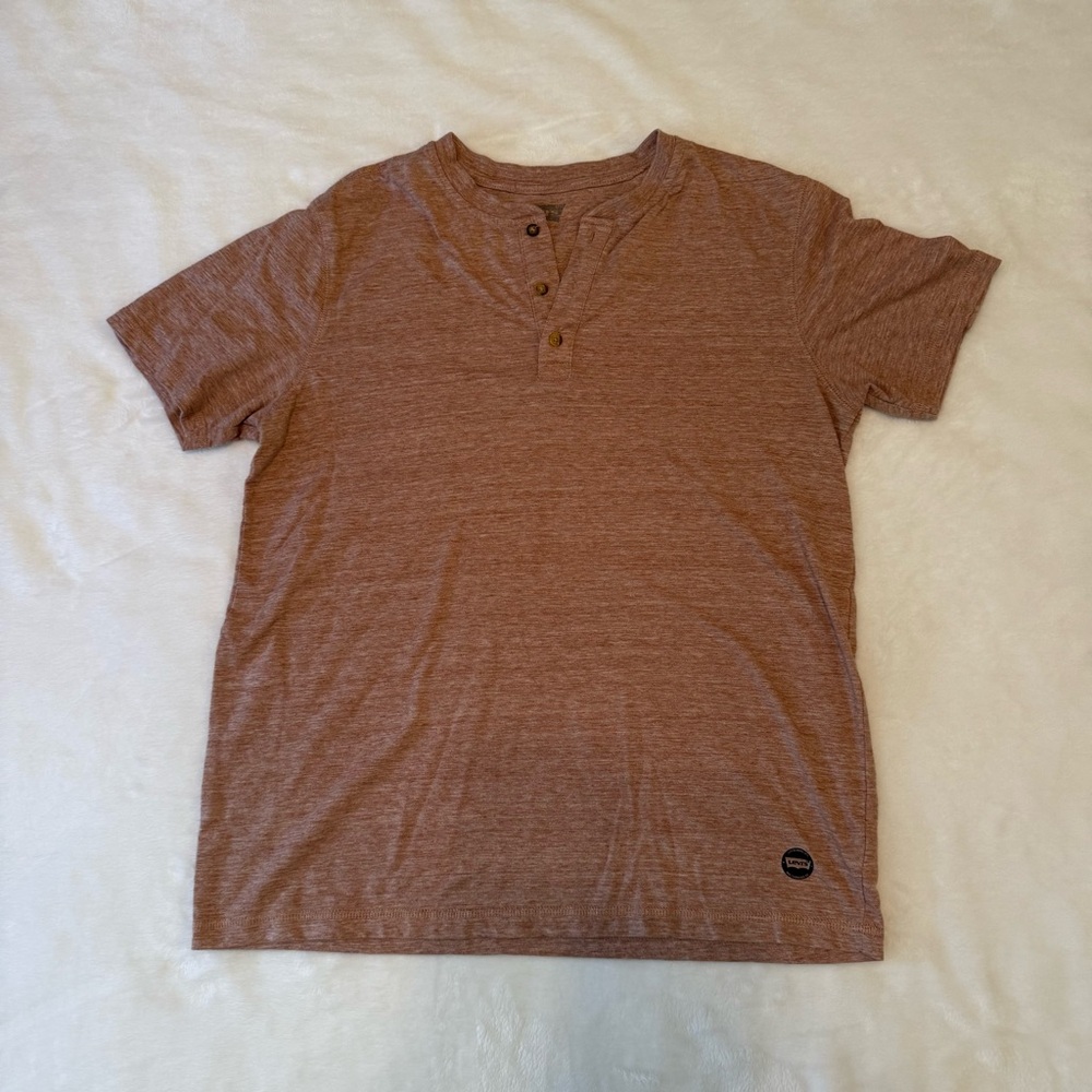 Levi's light Brown Short Sleeve Henley Shirt